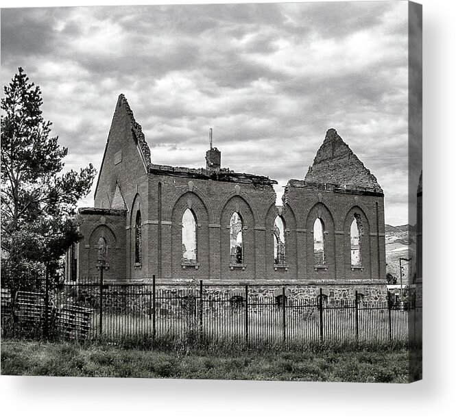Abandoned Building Acrylic Print featuring the photograph Old Porterville Church by K Bradley Washburn