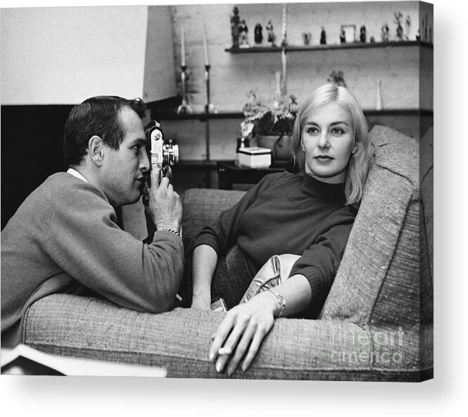 Actress Acrylic Print featuring the photograph Paul Newman and Joanne Woodward by Louis Goldman
