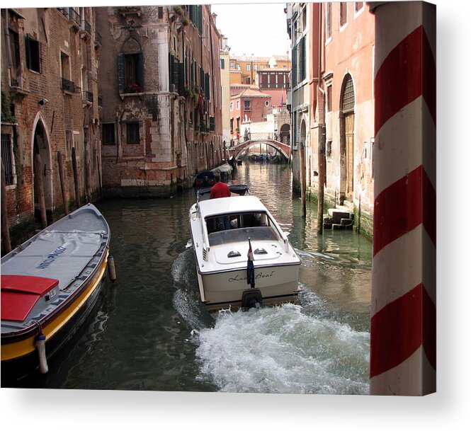 Italy Acrylic Print featuring the photograph Venice Taxi by T Guy Spencer