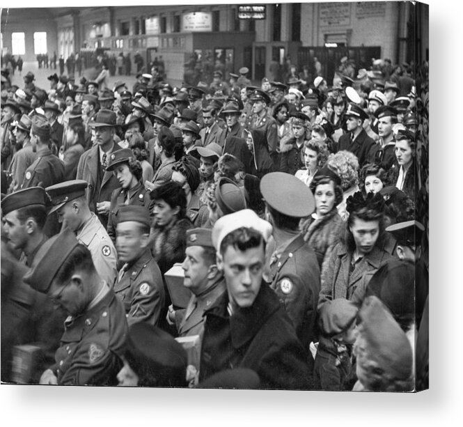 Lifeown Acrylic Print featuring the photograph Union Station by Alfred Eisenstaedt