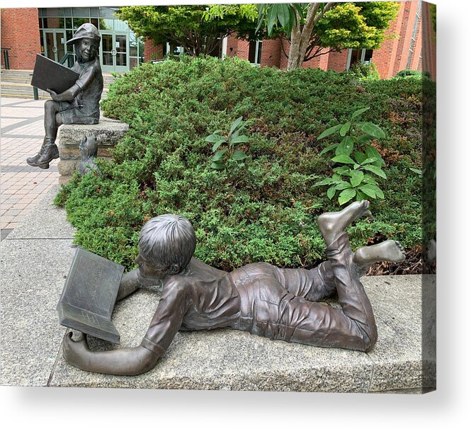 Sculpture Acrylic Print featuring the photograph Sculpture at App State by Lee Darnell