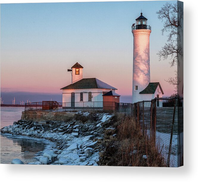Sunrise At Tibbett's Point Lighthouse Acrylic Print featuring the photograph Tibbett's Point Lighthouse Sunrise by Rod Best