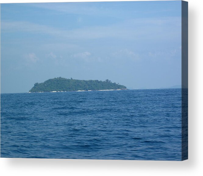 Phi Acrylic Print featuring the photograph Long Boat Tour - Phi Phi Island - 0113202 by DC Photographer