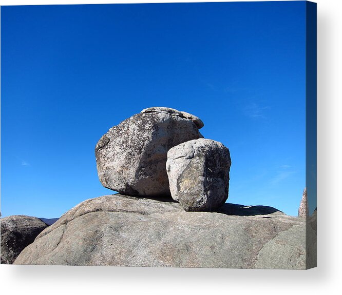 Old Acrylic Print featuring the photograph Old Rag Hiking Trail - 121240 by DC Photographer