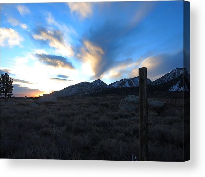 Mountains Acrylic Print featuring the photograph Sierra Sunrise by Paul Foutz