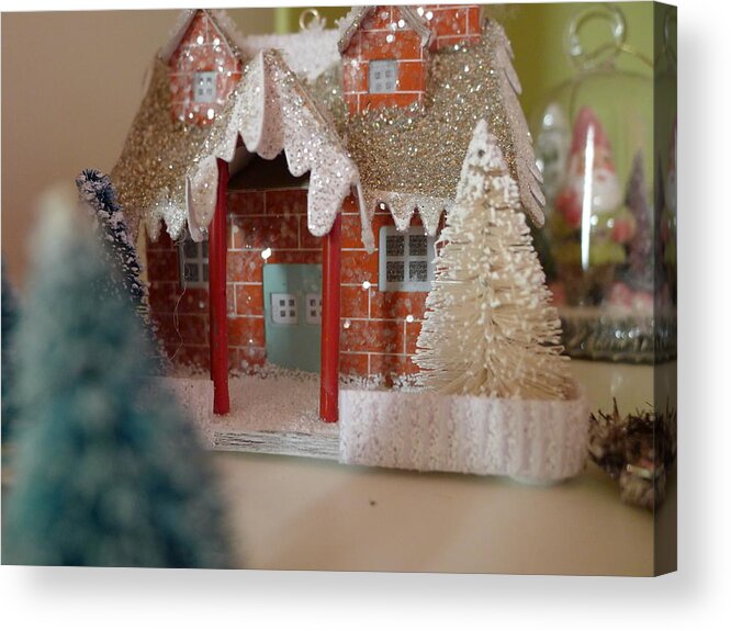 Xmas Acrylic Print featuring the photograph Small World - Little Winter Home by Richard Reeve