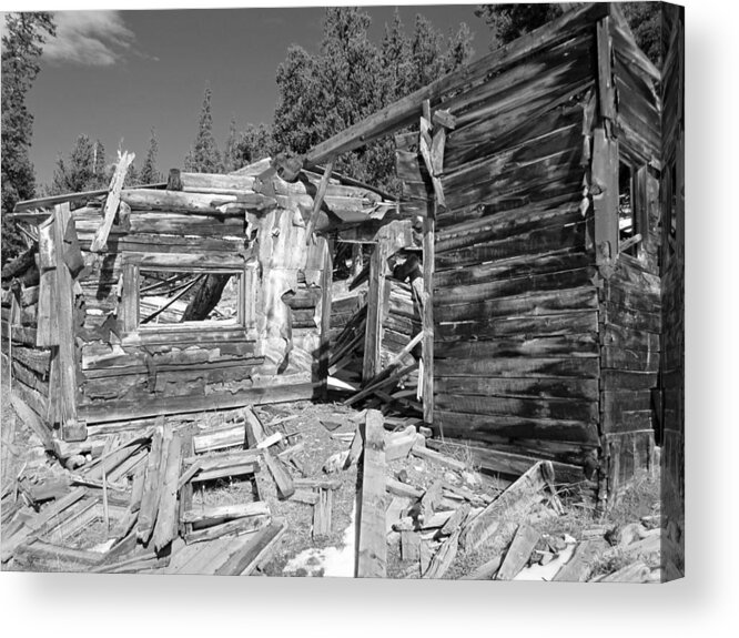 Hunting Acrylic Print featuring the photograph Rustic Abode by Greg Plamp