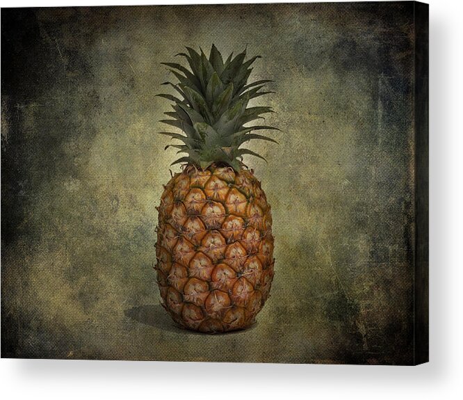  Jerry Cordeiro Photographs Acrylic Print featuring the photograph The Pineapple by J C