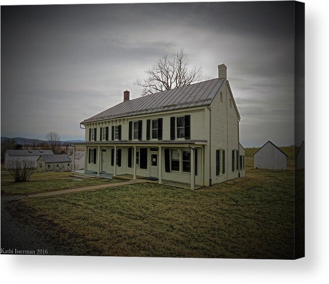 Farm House Acrylic Print featuring the photograph Abandoned Farmhouse by Kathi Isserman