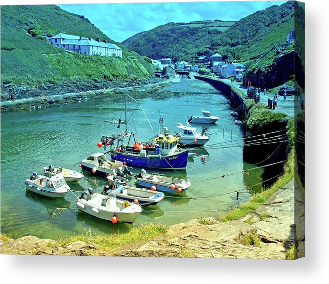 Places Acrylic Print featuring the photograph Boscastle by Richard Denyer