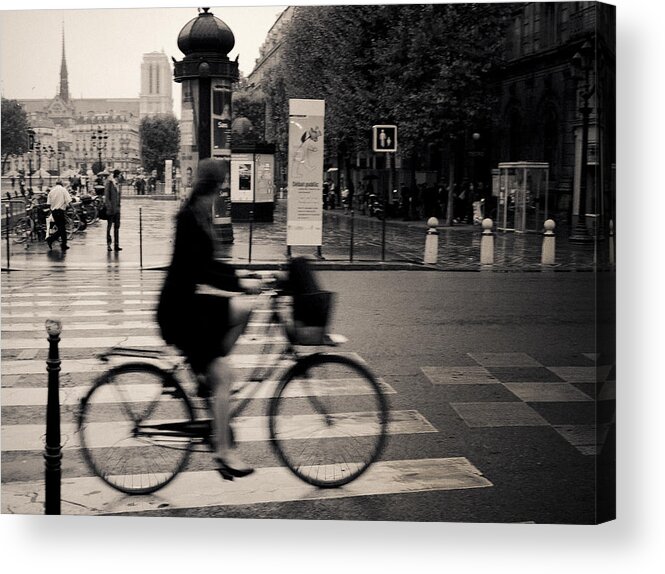 Notre Dame Cathedral Acrylic Print featuring the photograph Quick Glimpse by RicharD Murphy
