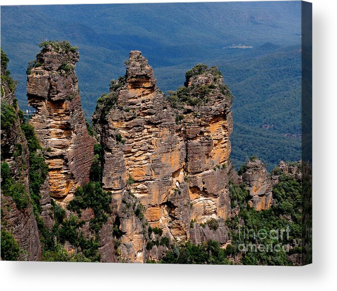 Photography Acrylic Print featuring the photograph The Three Sisters Katoomba Australia by Kaye Menner