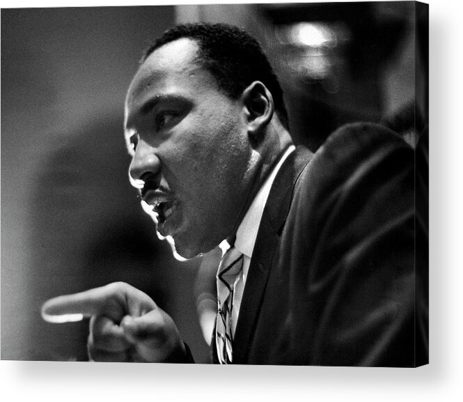 Usa Acrylic Print featuring the photograph Luther King Speaks #1 by Paul Schutzer