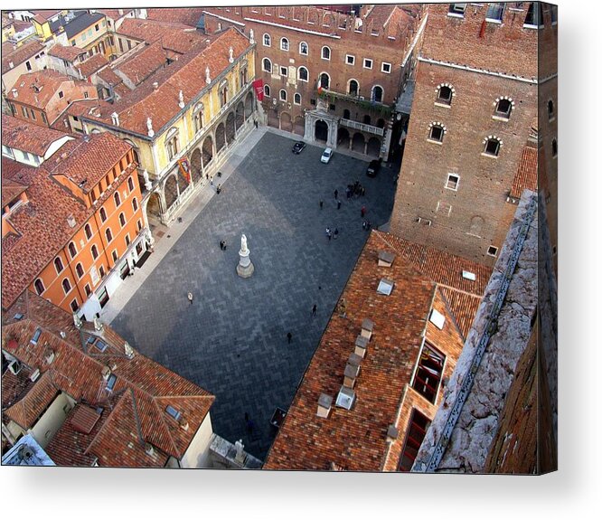 Outdoors Acrylic Print featuring the photograph Piazza Dei Signori by J.castro