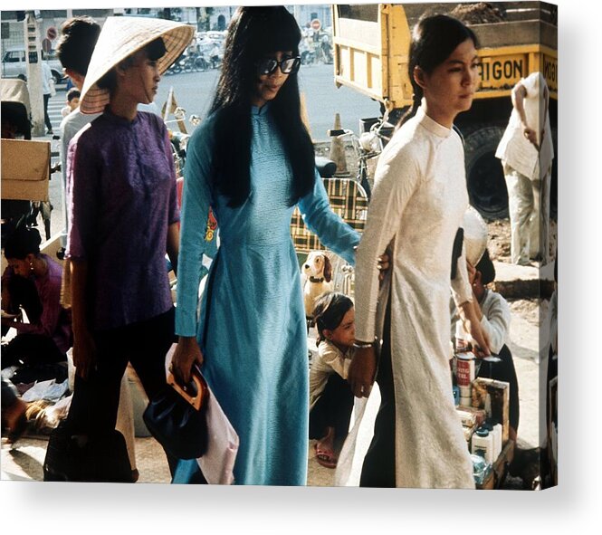 Ho Chi Minh City Acrylic Print featuring the photograph Young Women Shopping In Saigon In by Keystone-france