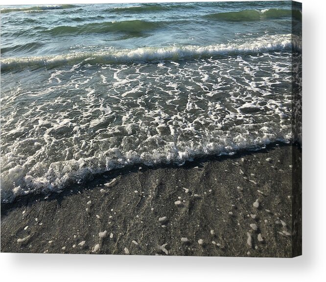Beach Acrylic Print featuring the photograph Breathe in by Medge Jaspan