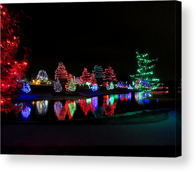 Christmas Acrylic Print featuring the photograph Sar Ko Aglow by Keith Stokes