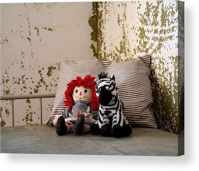 Richard Reeve Acrylic Print featuring the photograph Small Comforts by Richard Reeve
