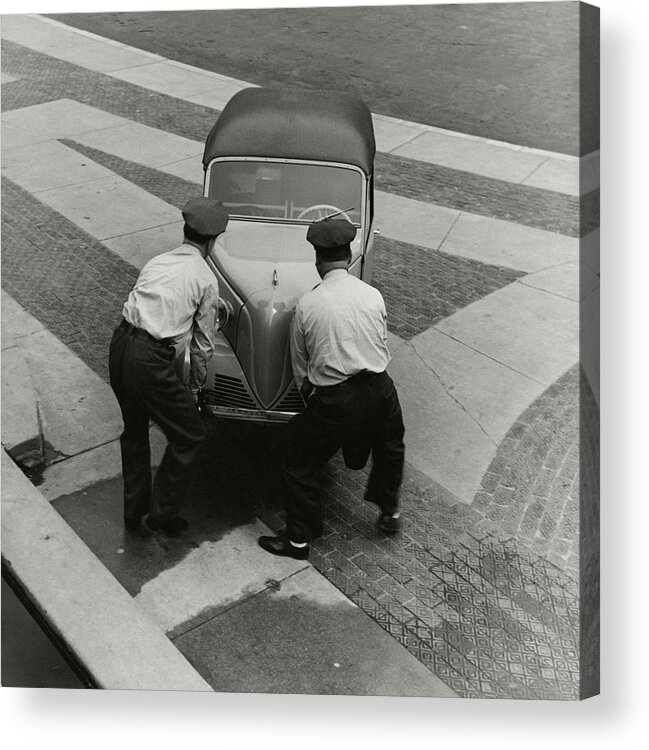 Animal Acrylic Print featuring the photograph Bronx Zoo Workers With A Car by Toni Frissell