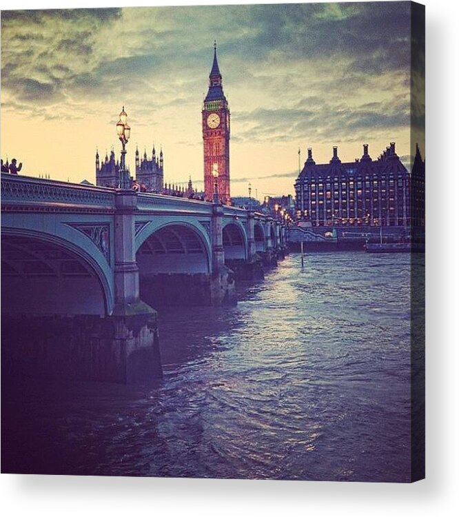  Acrylic Print featuring the photograph Early Morning In London by Drew Gibson