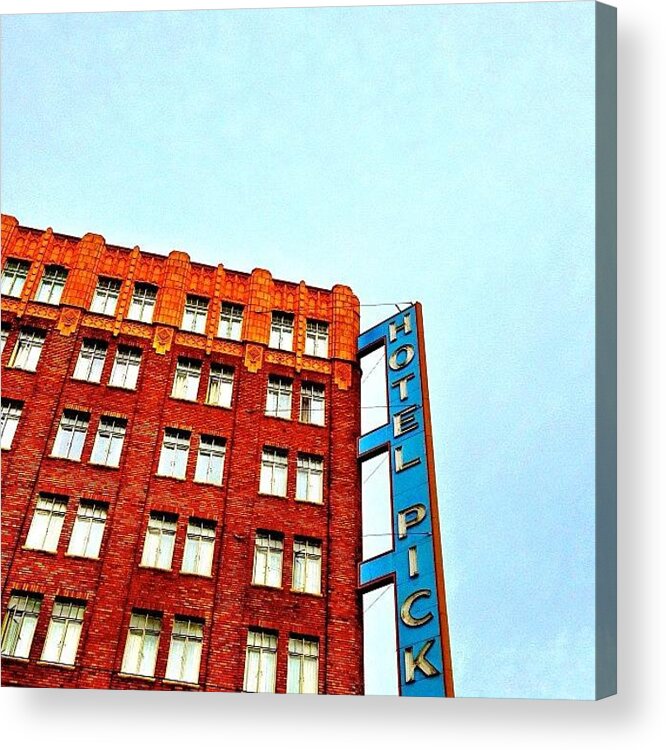Brickoftheday Acrylic Print featuring the photograph Hotel Pickwick by Julie Gebhardt