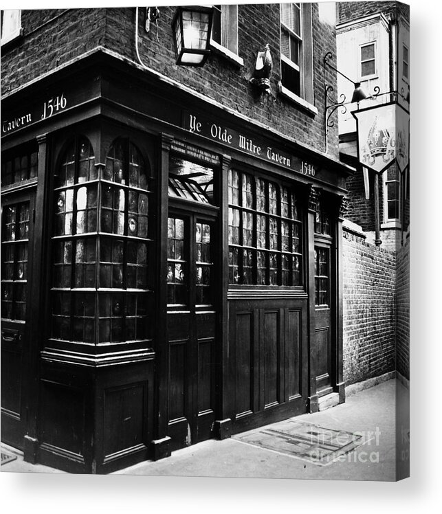 20th Century Acrylic Print featuring the photograph London: Tavern by Granger