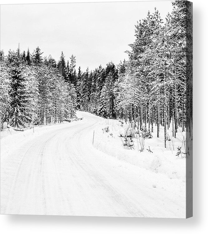  Acrylic Print featuring the photograph The Road by Aleck Cartwright