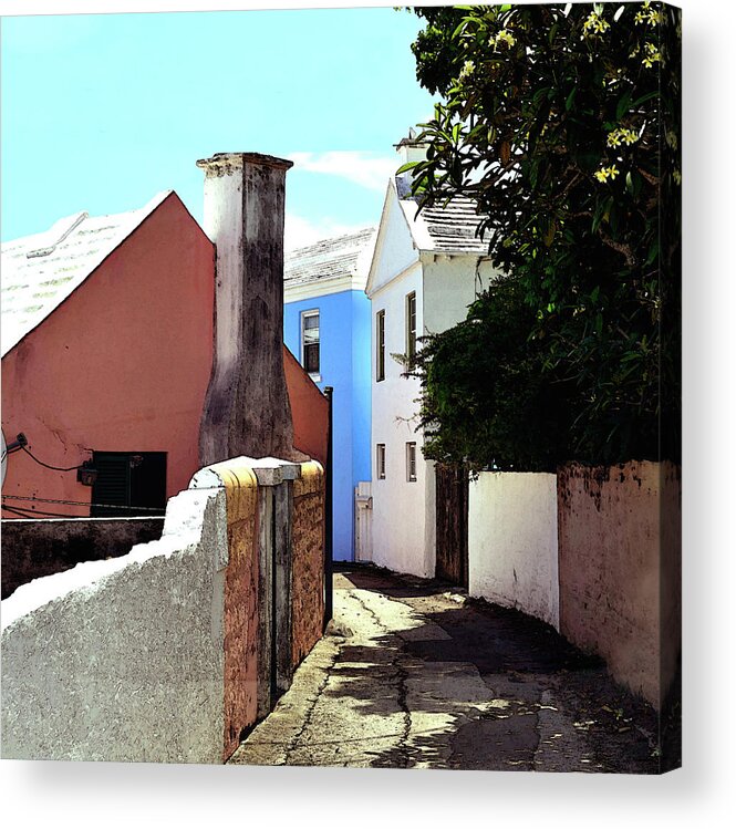 Bermuda Acrylic Print featuring the photograph Bermuda Backstreet by Richard Ortolano