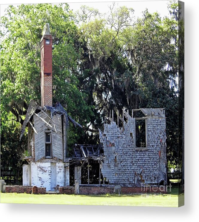 Ruin Acrylic Print featuring the photograph Remains Of The Guest House by D Hackett