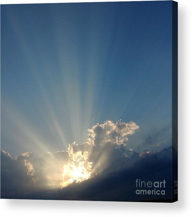 Sunrays Acrylic Print featuring the photograph Crepiscular rays by Karin Ravasio