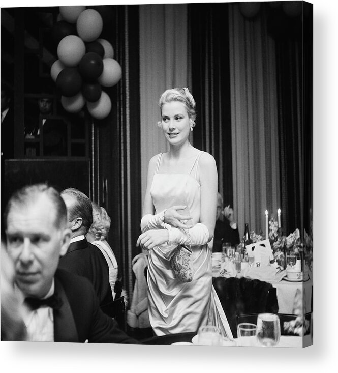 People Acrylic Print featuring the photograph Grace Kelly by Michael Ochs Archives