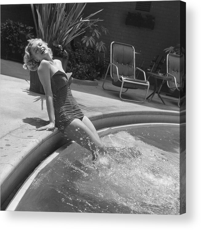 2 x 3 Swimming Pool Marilyn Monroe PHOTO ART FRIDGE MAGNET 