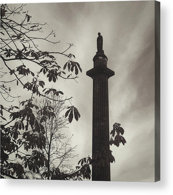 Melville Monument Acrylic Print featuring the photograph Melville Monument by Dave Bowman