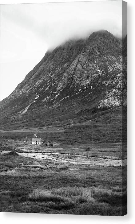 Glen Coe Canvas Print featuring the photograph Glen Coe - Scotland, UK - 2005 4/10 by Robert Khoi