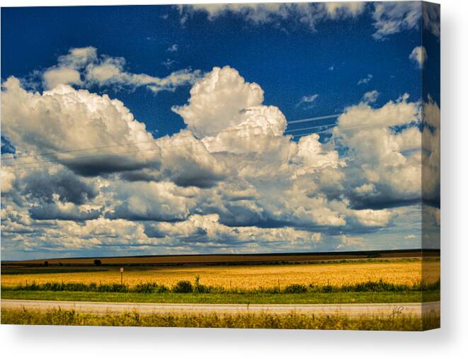 Wright Canvas Print featuring the photograph Approaching Storm by Paulette B Wright