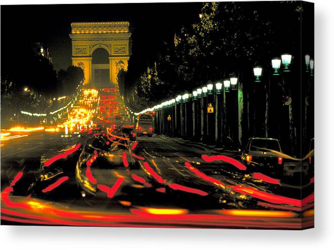 Arc De Triomphe Canvas Print featuring the photograph Arc de Triomphe by Carl Purcell