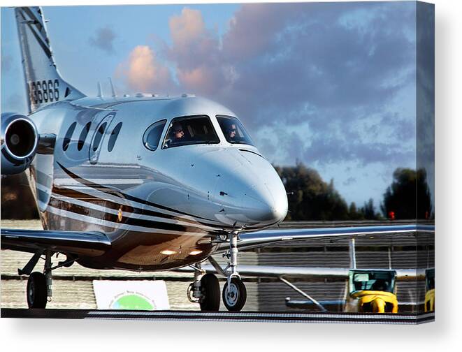 James David Phenicie Canvas Print featuring the photograph Beechcraft 390 #2 by James David Phenicie