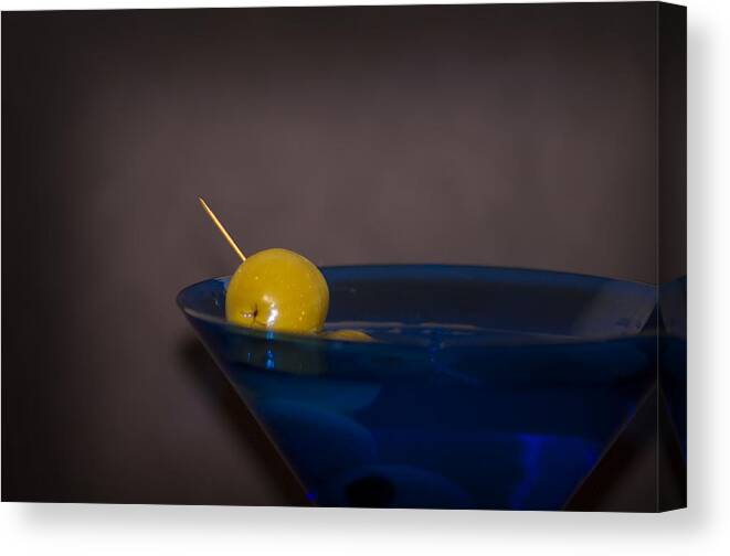Cocktail Canvas Print featuring the photograph Cocktail Hour #1 by Bill Cannon