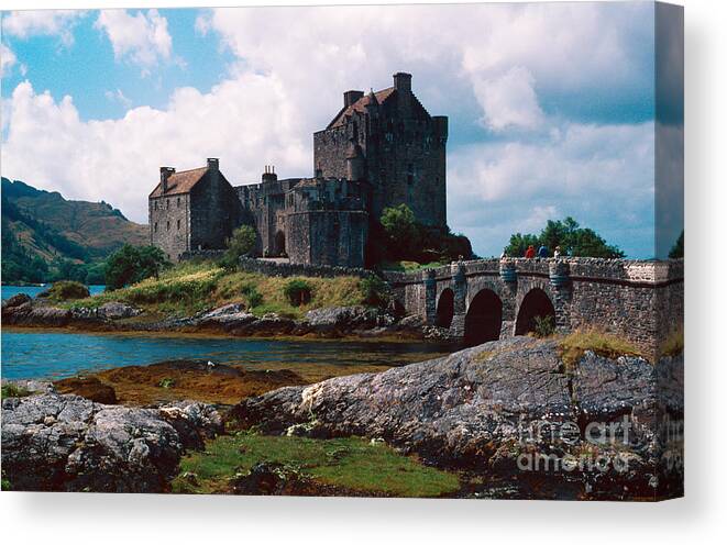 Eilean Canvas Print featuring the photograph Eilean Donan castle by Riccardo Mottola