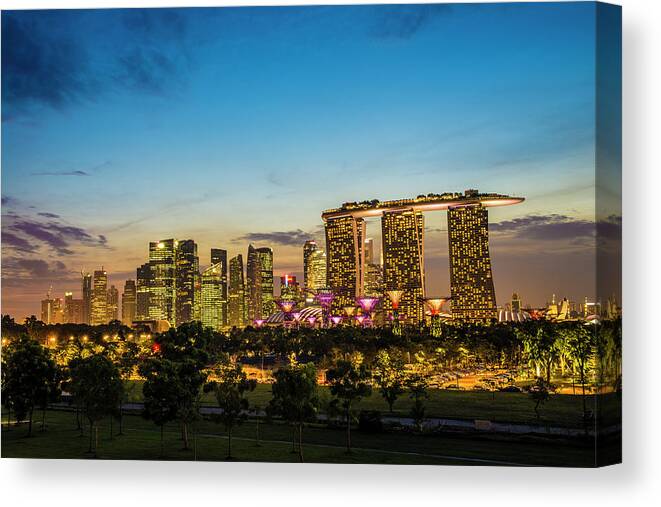 Tranquility Canvas Print featuring the photograph Singapore #1 by Guowen Wang