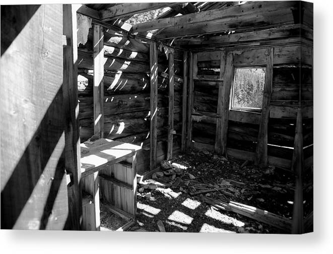 Photograph Canvas Print featuring the photograph 1880's Cabin by Richard Gehlbach