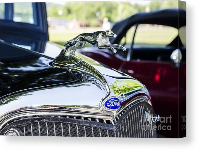 1933 Ford Canvas Print featuring the photograph 1933 Ford Hood Ornament by Paul Mashburn
