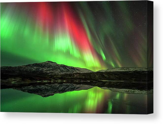 Nobody Canvas Print featuring the photograph Aurora Borealis #24 by Tommy Eliassen