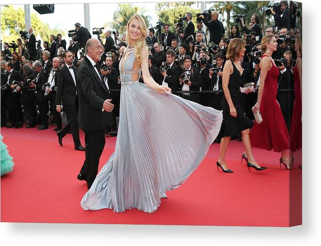 Screening Canvas Print featuring the photograph Everybody Knows (Todos Lo Saben) & Opening Gala Red Carpet Arrivals - The 71st Annual Cannes Film Festival #3 by Gisela Schober
