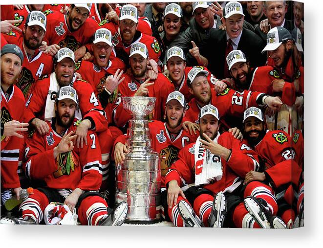 Playoffs Canvas Print featuring the photograph 2015 Nhl Stanley Cup Final - Game Six #7 by Dave Sandford