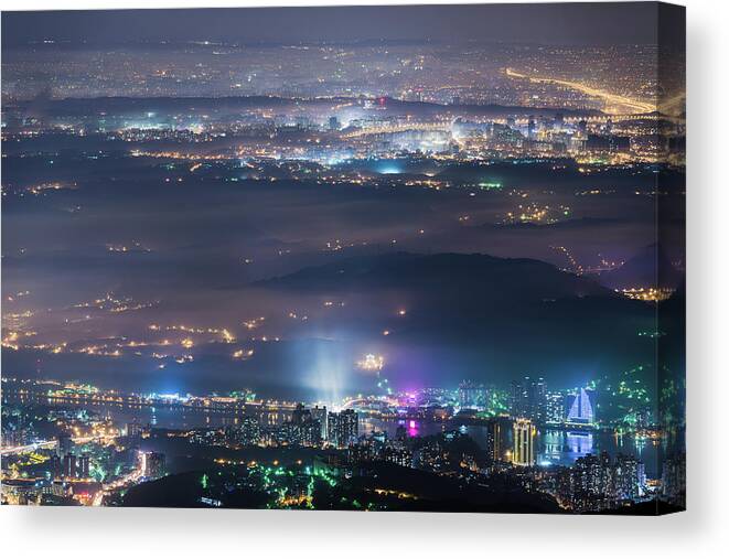 Tranquility Canvas Print featuring the photograph Taipei #8 by Taipei, Taiwan By Balmung