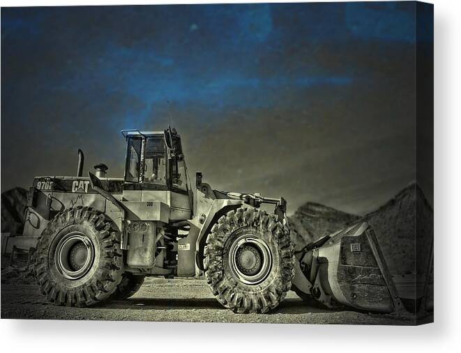 970f Canvas Print featuring the photograph 970f by Mark Ross