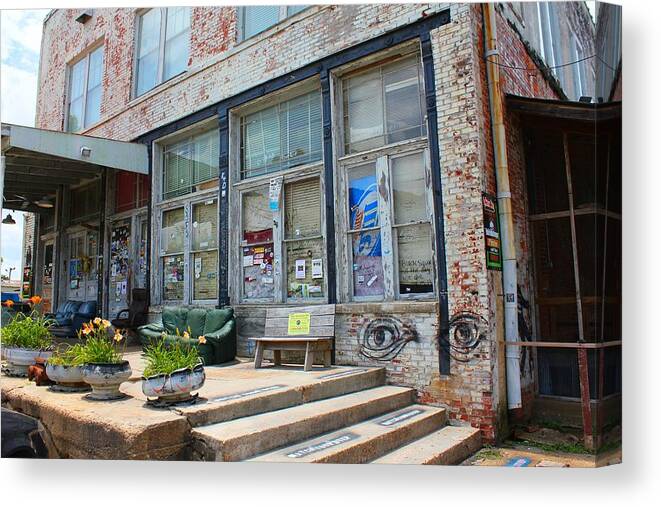 Morgan Freeman Canvas Print featuring the photograph A Bar With Eyes by Karen Wagner