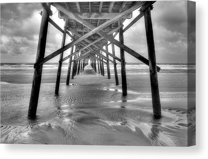 Fishing Pier Canvas Print featuring the photograph Alignment by Don Mennig