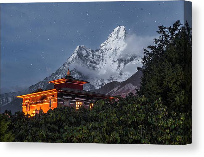 Night Canvas Print featuring the photograph As Night Falls by Karsten Wrobel